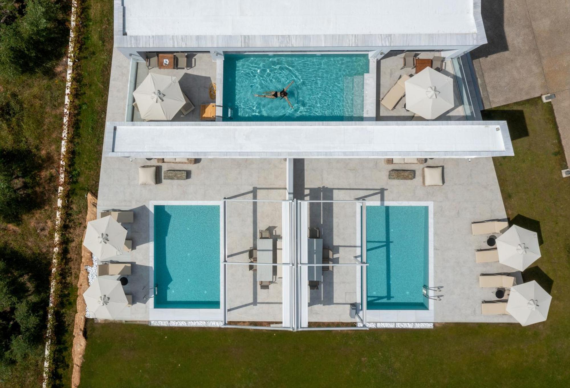 Nikiti Botanic Pool Suites Eksteriør billede