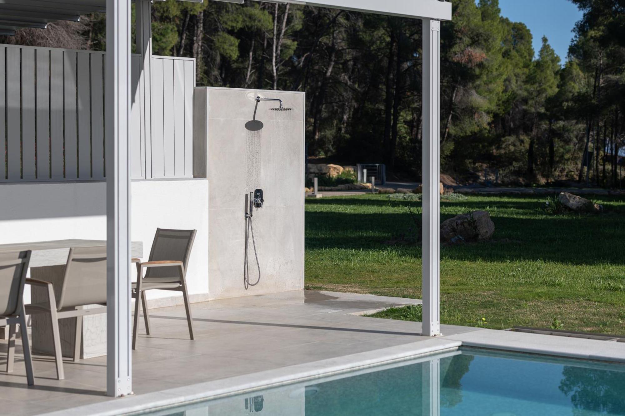 Nikiti Botanic Pool Suites Eksteriør billede